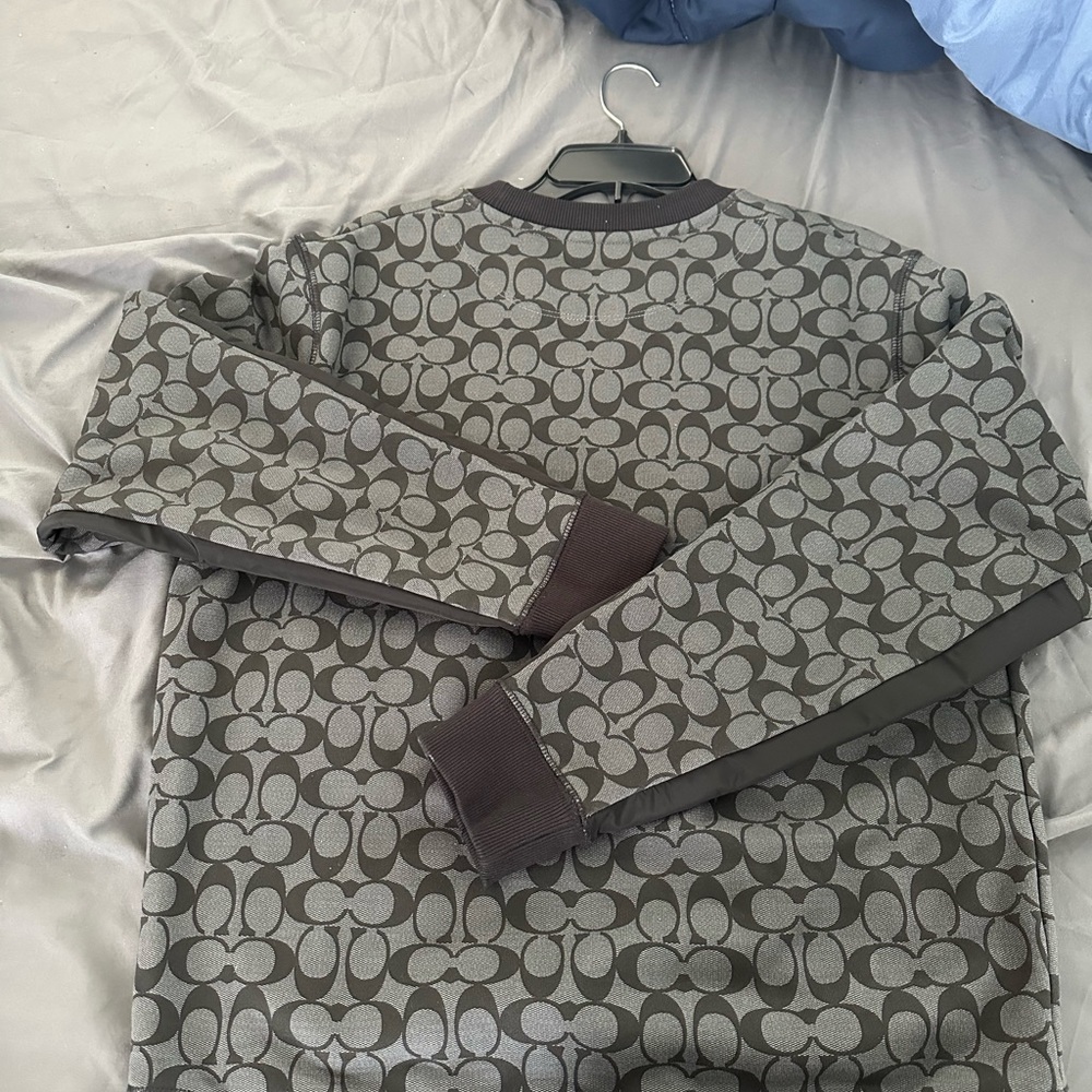 Coach sweater - Picture 2 of 5